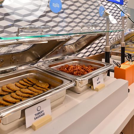 金菲舍智选假日套房酒店 Kingfisher 外观 照片